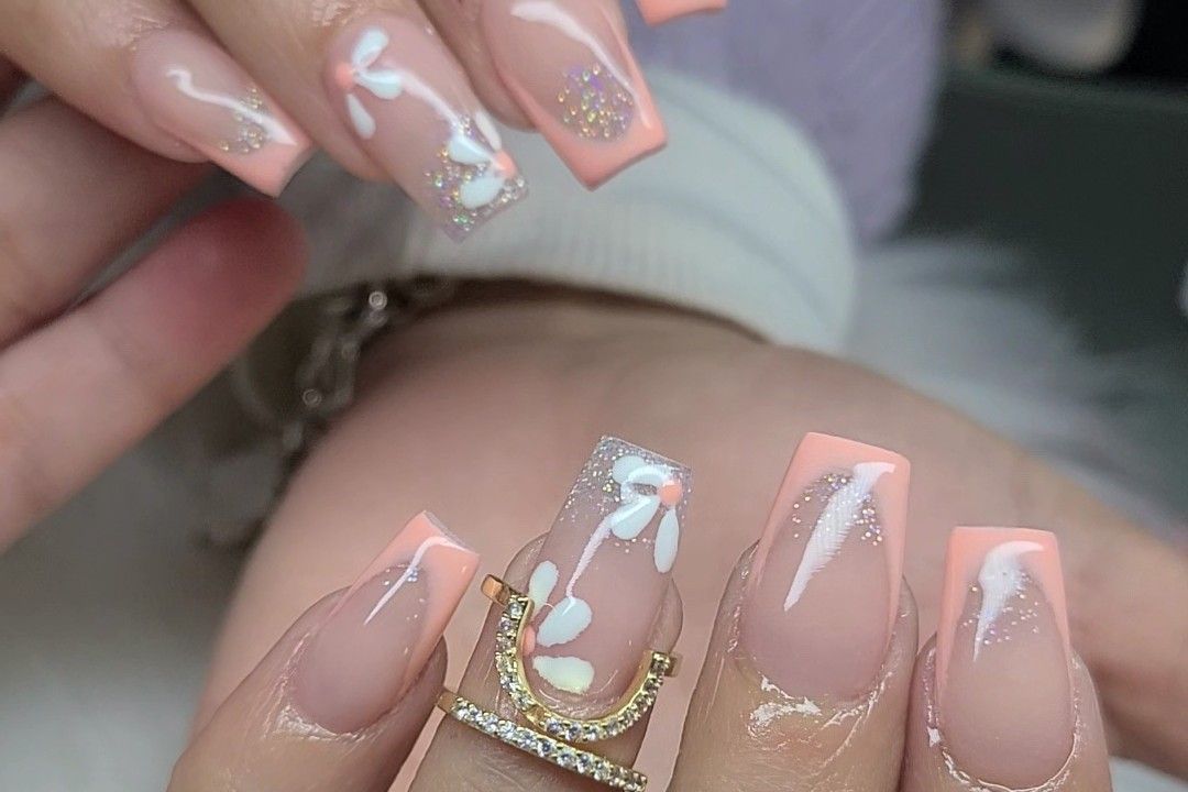 Nails By Flor logo